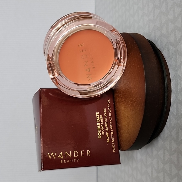 Wander Beauty Double Date Lip and Cheek - Talker/Swipe - Picture 3 of 8